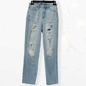 🔥Hollister High-Rise Mom Jeans Vintage Str…